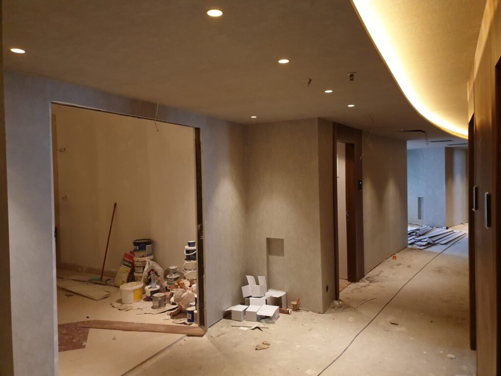 κατά τη διάρκεια